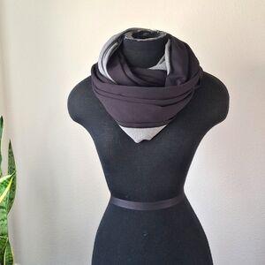 Lululemon Athletica Vinyasa Revesible Scarf Wrap size OS